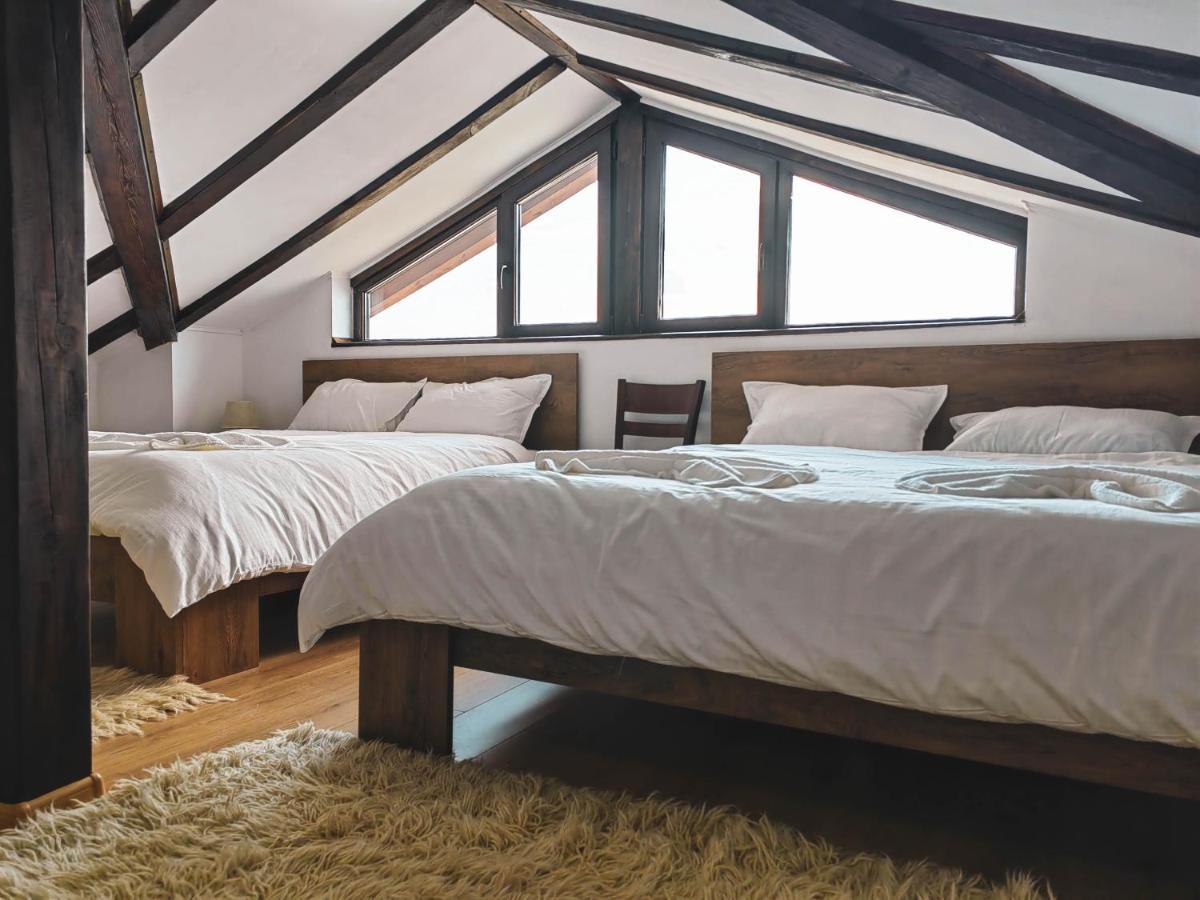 Rimovata Kashta Guest House 레슈텐 외부 사진